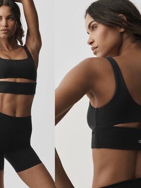 ALO Yoga | Intimates & Sleepwear | Alo Yoga Lavish Bra | Poshmark